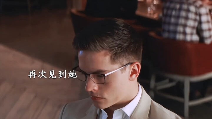 A clumsy heroine × a handsome, gentle, and considerate coworker — their chemistry is totally ship-wo