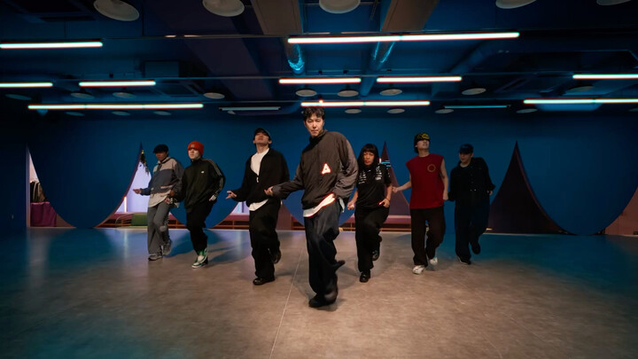 250520【فيديو】هدية جونغ يو نام ليوم 520: استوديو التدريب على أغنية "Beat It"