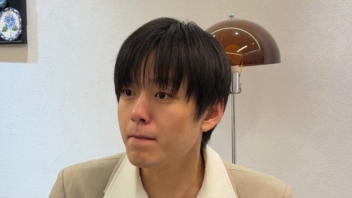 Membawa karyawan bertemu klien!