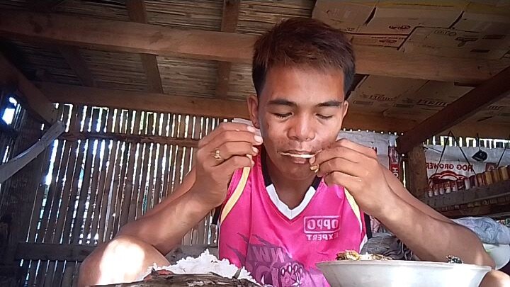 kain kaayu guys 🥴😋 masarap to promise 🙏