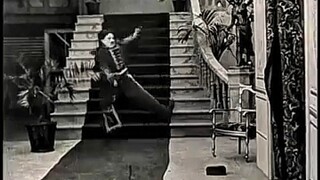 #CharlieChaplinStyle  #SilentComedy  #OldSchoolHumor  #ChaplinComedy  #DramaWithComedy  #ClassicLaug