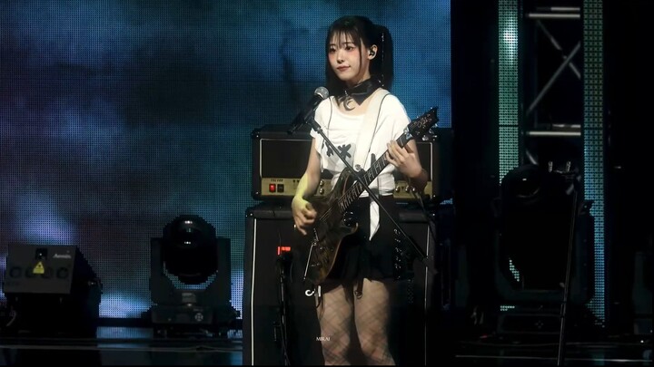 Dear QWER HINA FanCam