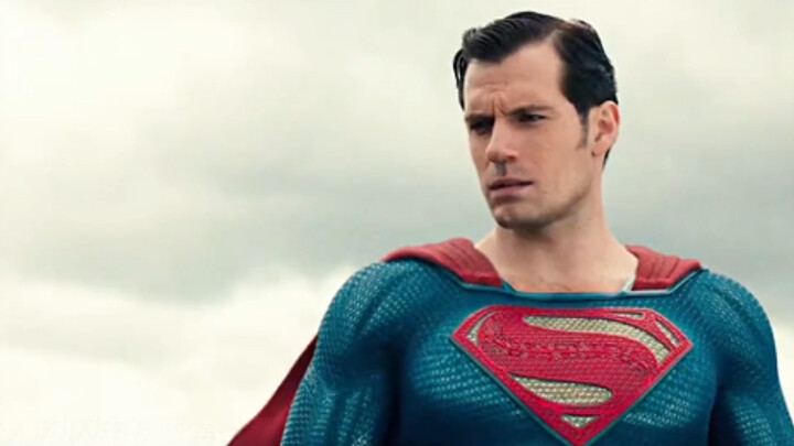 Đại Siêu Quang Trạm thì mạnh đến mức đáng sợ