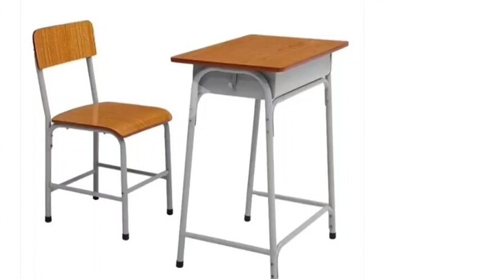 Hãy kể cho mọi người biết tư thế ngồi thoải mái nhất của bạn khi học trên lớp!