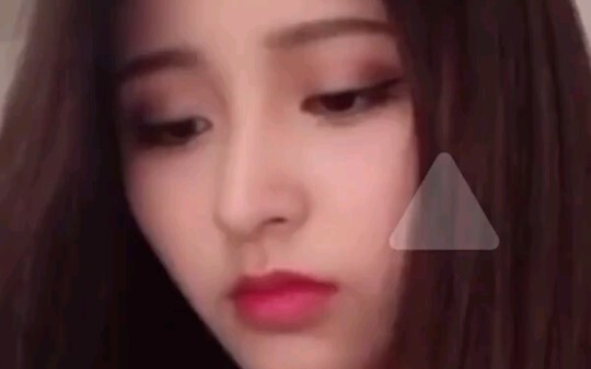 【جين زيهان】تعالوا استمعوا إلى غناء جين زيهان، خايفين تغفو!