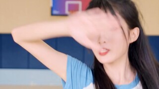 Freshmen group photo, is this dance okay? ⁄(⁄ ⁄ ⁄ω⁄ ⁄ ⁄)⁄