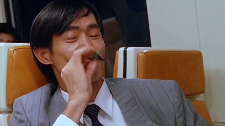 Di hadapan kekuatan mutlak, segala trik dan tipuan hanya sia-sia belaka.