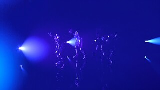 Kamen Rider OP, tapi lewati jika nama protagonisnya tidak mengandung kata "真"
