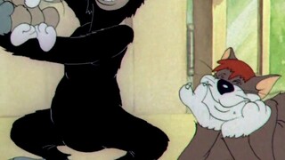 Game seluler Tom and Jerry: Mitt generasi paling awal muncul dalam animasi pada tahun 1980, yang pal