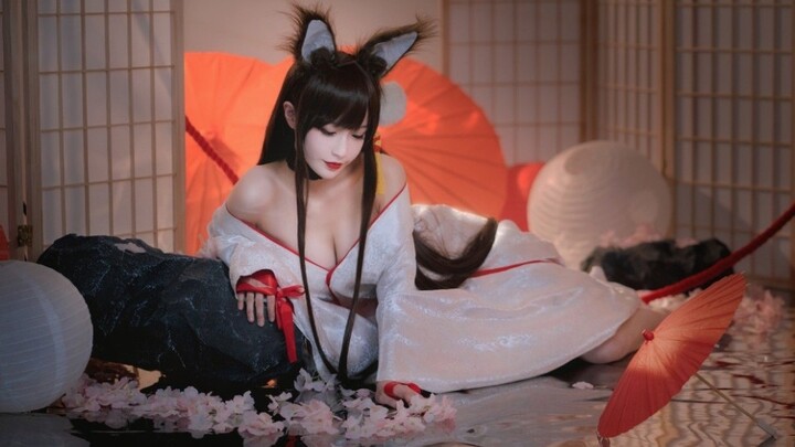 [Azur Lane] Huang karena: menikahlah denganku! Dengan cara ini kita sendirian... Pelukan Komandan, Senyum Komandan, Bau Komandan, semuanya milikku