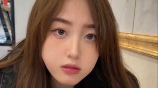 How can a beautiful college student only pit me?