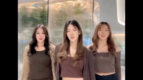 tiktok dance, you da one
