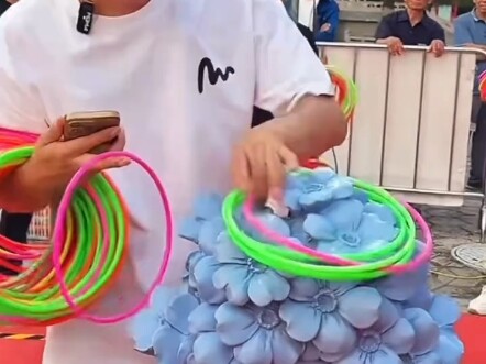 Lại là một ngày lỗ nặng