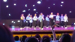 [Falling Flowers Cover] ชมรมนักศึกษาสามารถดึงดูดความสนใจของผู้ชมได้ด้วยเพลง Falling Flowers ในงาน "D