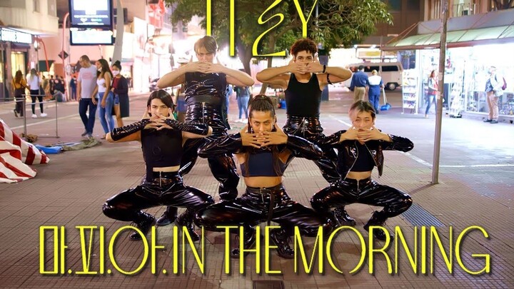 猛男型爆翻跳 ITZY 的新曲Mafia in the morning！黑手党来咯！【B2舞团】