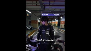 Có Cô Nàng Tomboy Mê Tốc Độ || Tiểu Chúc - 小粥同学