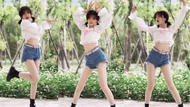 [Miaoxia] <Why Am I So Good-Looking?> Youth With You 2 cover dance: Is “Wao” supposed to be done lik