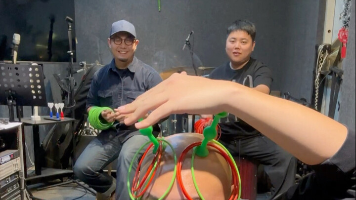 لطّف يدك، ودلّك رأسي برفقٍ~