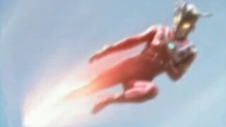 Feel the fear of being dominated by Leo's flying kick!
