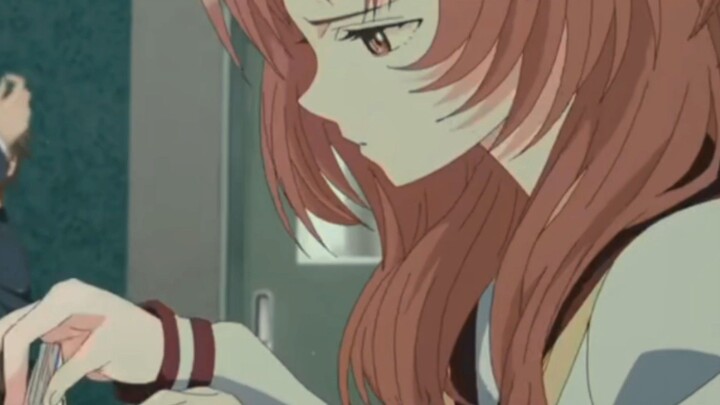 Mie-Chan lupa pakai kacamata