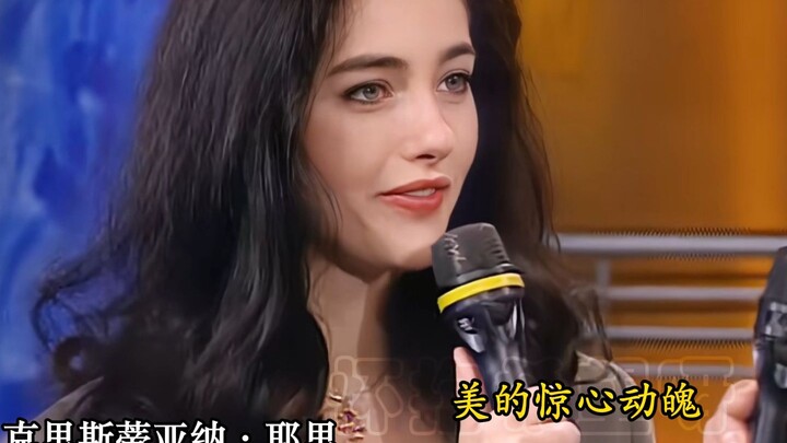 Siapa yang di masa mudanya tak berwajah seindah bidadari? Si Nyonya Tua di matamu dulu juga pernah m