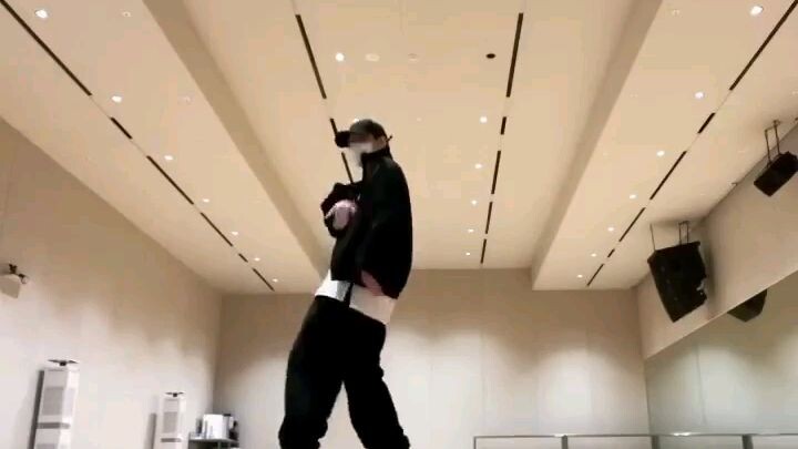 Jeon Jungkook Dancing