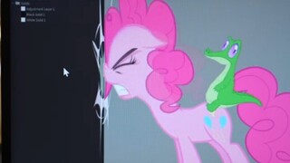 【MLP】اللعب مع فرس صغيرة تكسر جدار الأبعاد