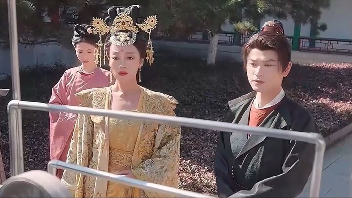 บัณฑิตยุคใหม่ทะลุมิติไปยุคโบราณ! สร้างเทคโนโลยีล้ำยุค ปลูกข้าวเลี้ยงคนทั้งอณาจัก