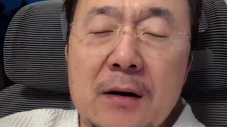 “Cả đời tôi chính là bị Dota hủy hoại” 2.0, một người đàn ông có được mấy lần mười lăm năm cơ chứ！！！