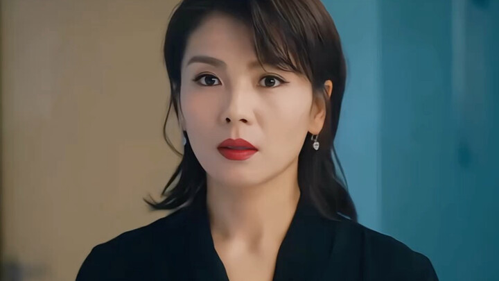 Wanting both career success and children at the same time often leads to ending up with neither!