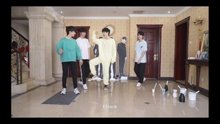 哈哈，跳Black mamba
