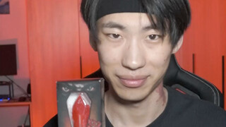 Tasting the spiciest lollipop on earth, I accidentally learned something about life