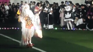 《别人学校的妹纸》