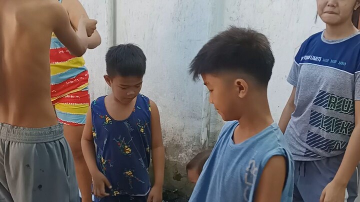 nagkasiyahan mag pipinsan