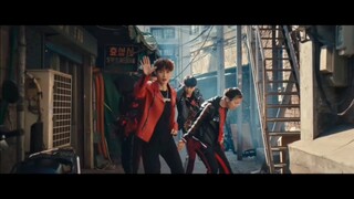 [Zhang Yixing] When did you learn to dance these?