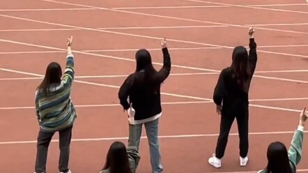 วัยเยาว์เหมือนกัน แต่แตกต่างกันไป