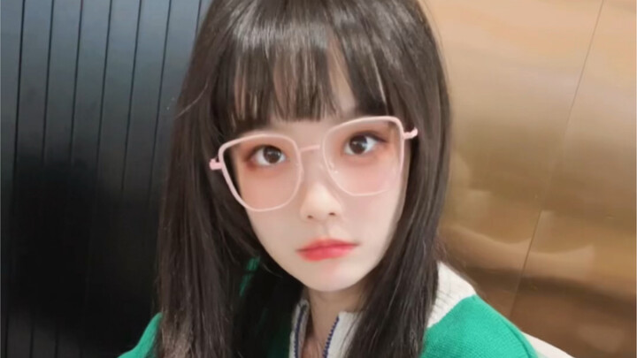 This time, I finally managed to get the better of Bi Luo—seeing her looking so defeated truly satisf