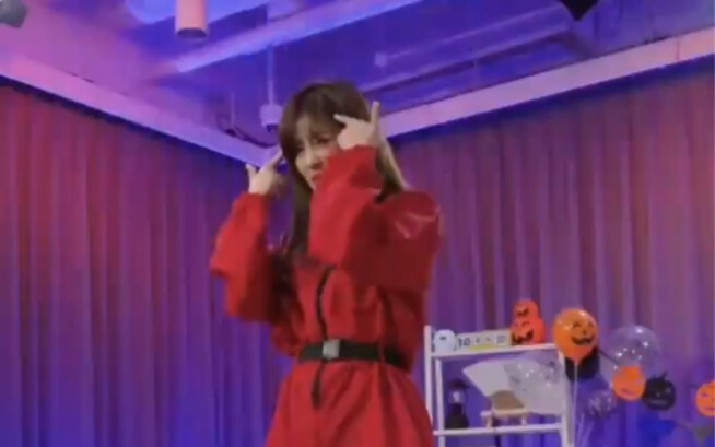 【توقع إعلان عودة آشي】هل سأتمكن في حياتي من رؤيتكم أنتما الاثنين ترقصان على أغنية Monster؟