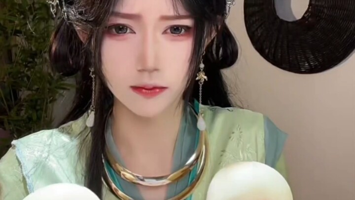 فطائر مي نينغ جاهزة، ماذا عن الحصان؟