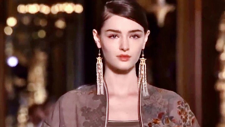 Kumpulan Wanita Cantik dari 100 Negara di Dunia [Bagian Supermodel] — Ukraina