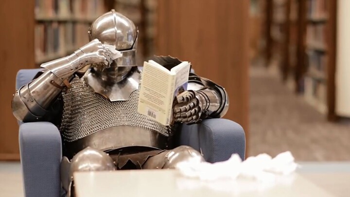 Plate Knight in the Library