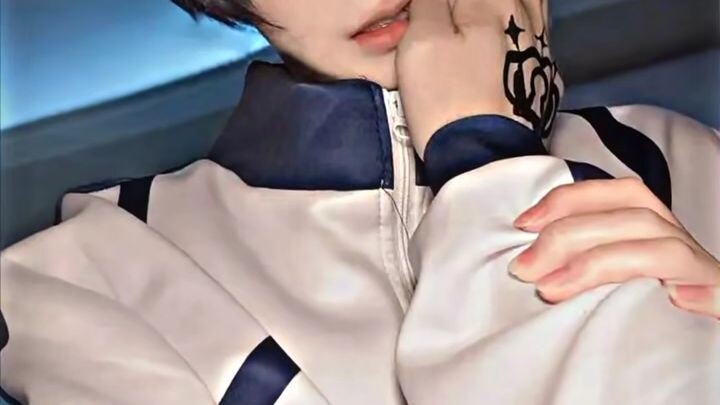 isagi lucu😘😘😘