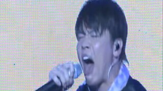 Dia bahkan tidak ingin melakukan lip sync, aku menangis sejadi-jadinya
