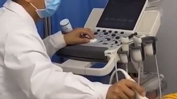 This intern doctor really has no way with words.