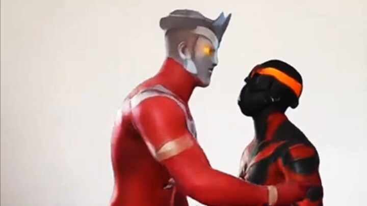 Hiburan harian Belial dengan Ultraman Leo
