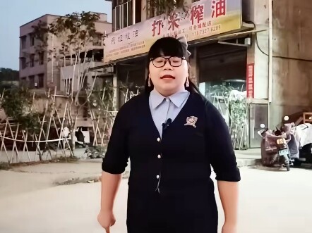 跳一只舞换一顿饭