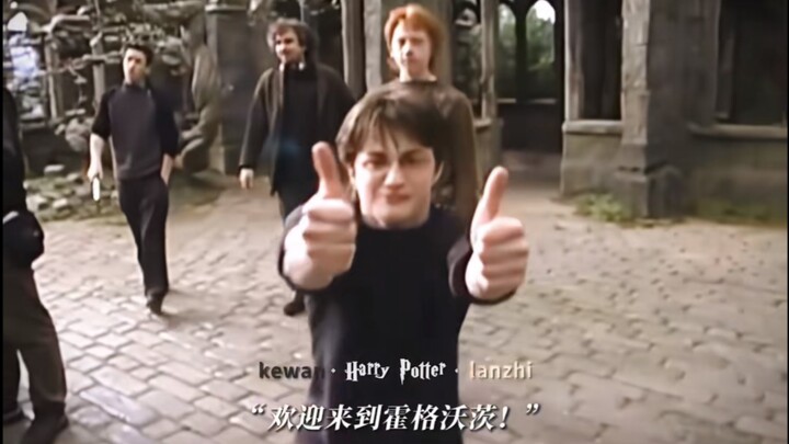 Selamat wisuda! Tapi Hogwarts tidak pernah benar-benar berakhir!
