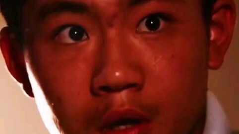เด็กที่ก้าวออกมาจากขุนเขา ใช้ชีวิตอย่างประหยัดในโรงเรียน ด้วยความมุ่งมั่นพยายามของตนเอง ในที่สุดก็คว