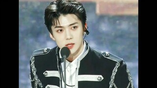 【Oh Se Hun】He has a face of nobility!