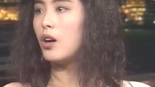 王祖贤透露自己13岁时打篮球变成了双眼皮